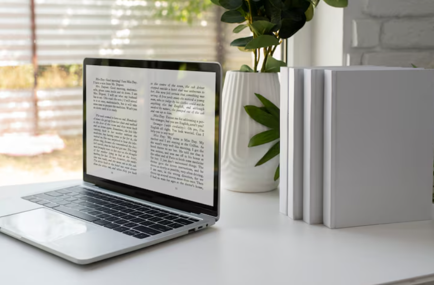 Laptop displaying simplified article in browser reader mode for easier online reading